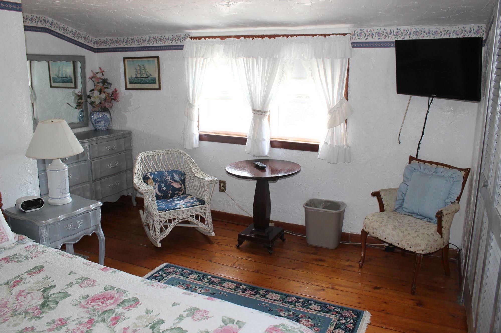 Sea Breeze Inn Hyannis Port Zewnętrze zdjęcie